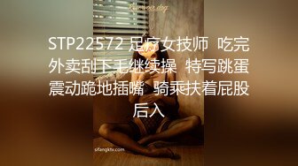  美女与野兽，激情4P黑白配，极品妞惨遭黑鬼蹂躏，听狼友指挥大鸡巴尽根没入