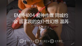 最近超火的清纯可爱少女【夏小寒】阁楼自拍