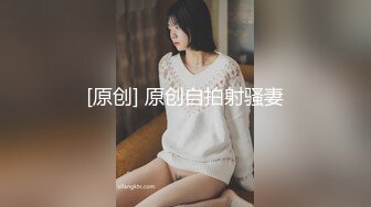 【酒店偷拍】甜美可爱的校园妹子，穿上JK和黑丝迎合男友，胸大，舌吻调情，连续干了两炮 (1)