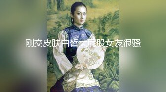 草地上的温柔性爱 (64dd3a63cd703)