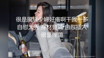 约了个黑衣少妇酒店啪啪，先做服务乳推舔菊毒龙钻，口交后入大力猛操呻吟娇喘