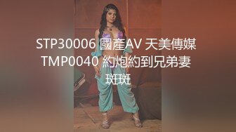 艺校水嫩漂亮的2美女为了赚外快和3男到KTV厕所啪啪