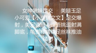 大学女厕全景偷拍30位小姐姐各种姿势嘘嘘各种美鲍鱼让你眼花缭乱 (1)