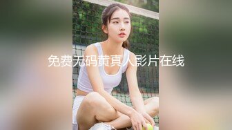 游乐场女厕全景偷拍长裙美少妇的无毛大肥鲍