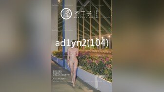 《百度云泄密》冒充假经纪人忽悠白皙的小美女脱光光看鲍鱼 (7)